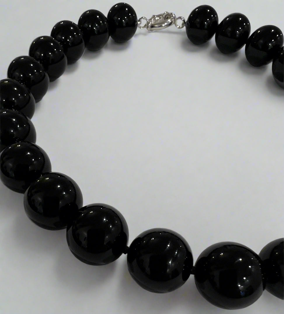 Agnes Black Onyx Beaded Necklace