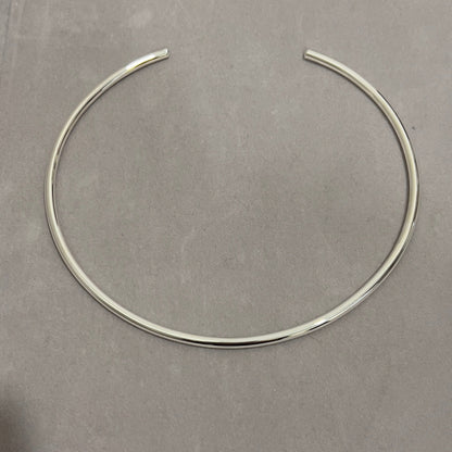 FORME MINIMALIST TUBE COLLAR