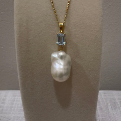 Azul Aquamarine & Baroque Pendant