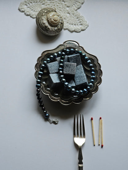 Eclipse Black Pearl Necklace